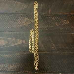 2 gold fashion chains